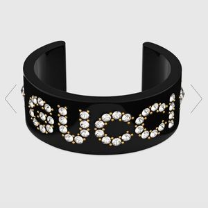 ISO‼️‼️‼️‼️ISO‼️‼️Gucci crystal resin cuff bracelet